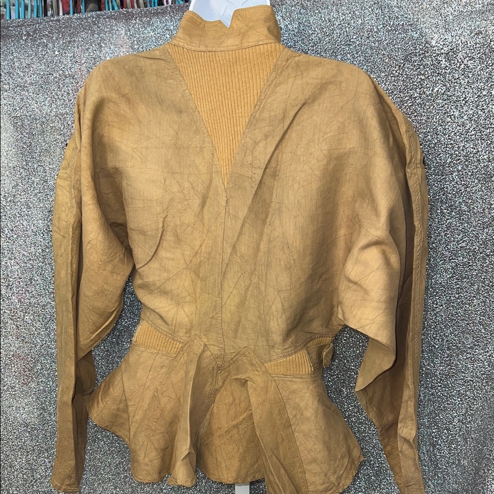 VINTAGE Cache Tan Skirt Set with Black Accents - Picture 7 of 13